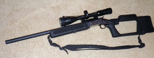 Herrington & Richardson deluxe topper model 198 muzzle loader, Tasco 2.5x 4.2 - Calvin Clamme Estate - Farm Equipment & Gun Inventory Auction